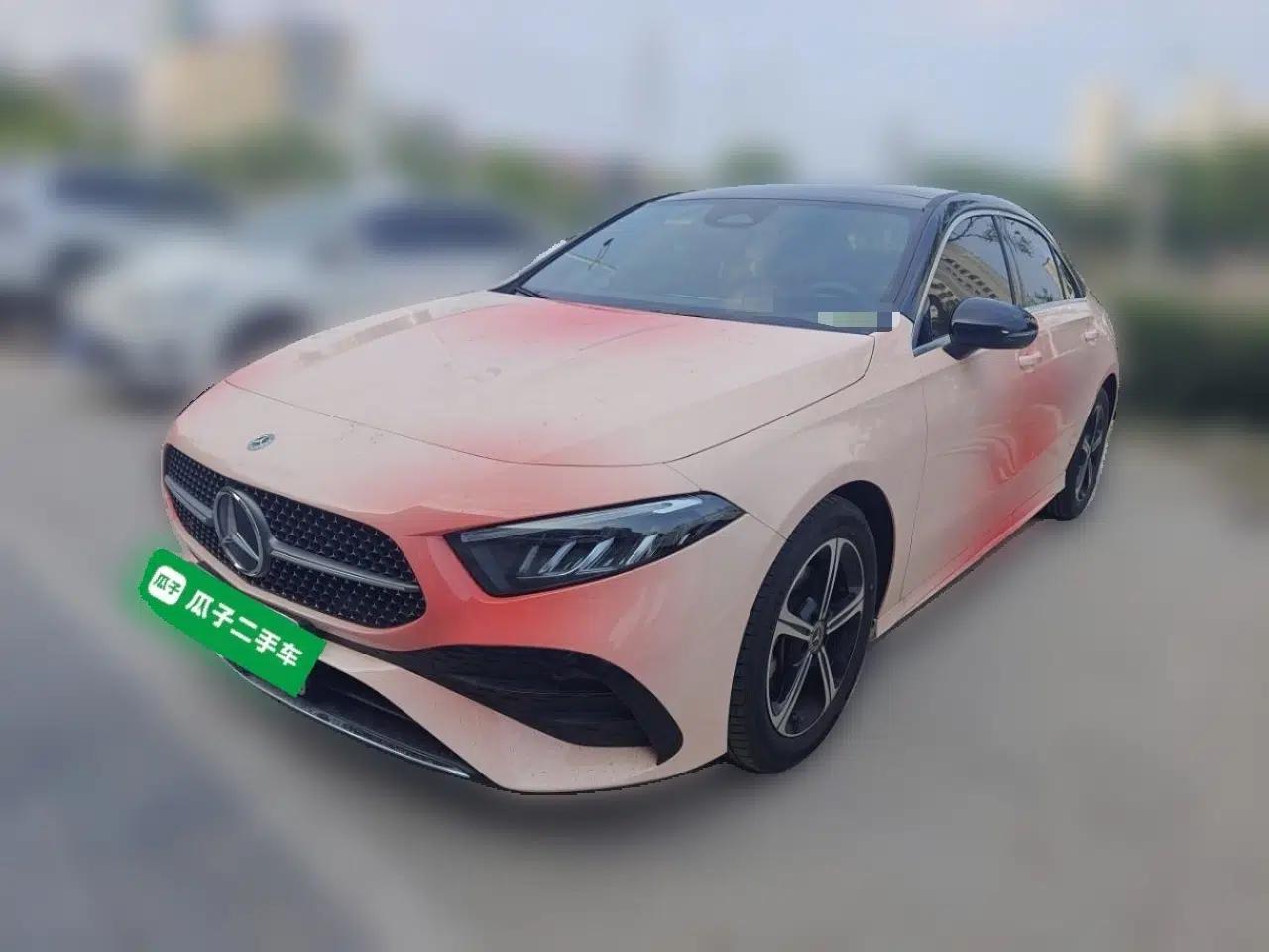Mercedes-Benz A-Class 2023 A 200 L Fashion Model — миниатюра 1