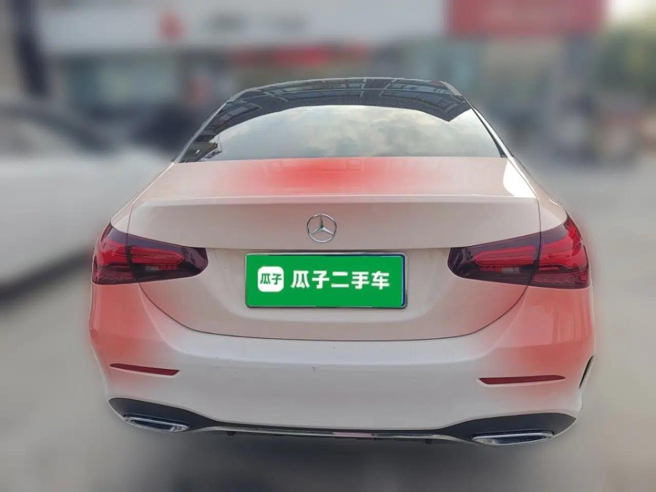 Mercedes-Benz A-Class 2023 A 200 L Fashion Model — миниатюра 5