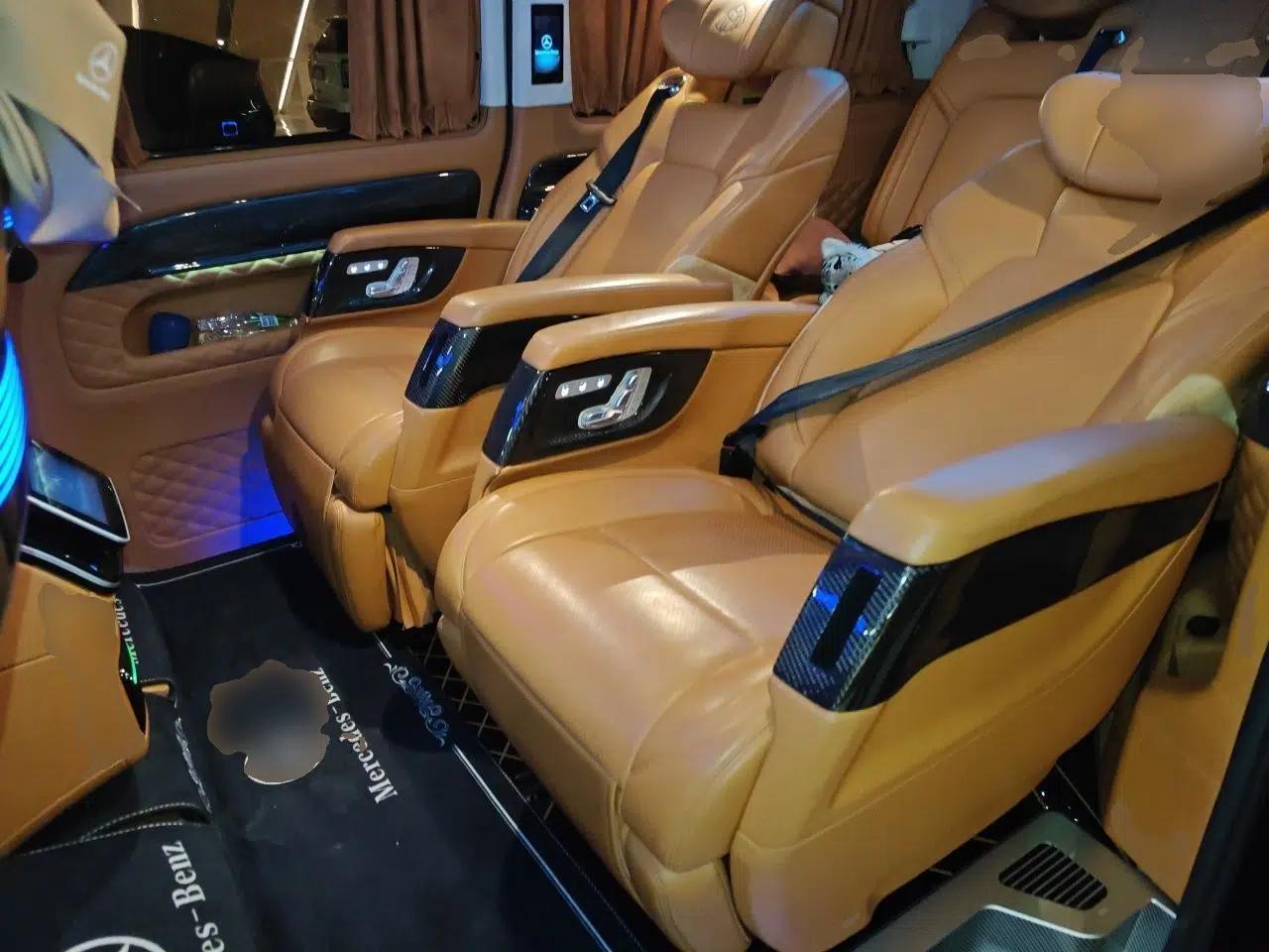 Mercedes-Benz Vito 2021 2.0T Business Version 7 Seats — миниатюра 17