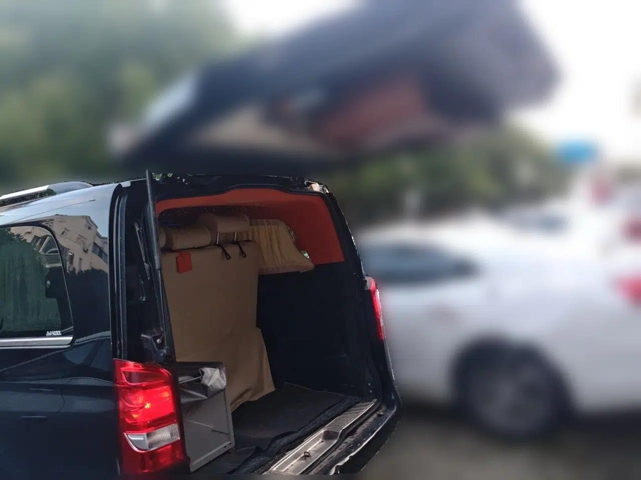 Mercedes-Benz Vito 2020 2.0T Elite Version 7 Seats — миниатюра 19