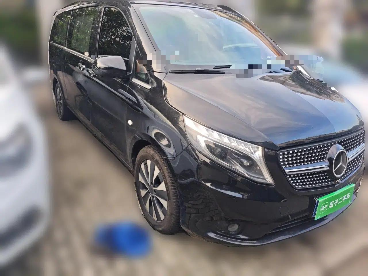 Mercedes-Benz Vito 2020 2.0T Elite Version 7 Seats — миниатюра 3