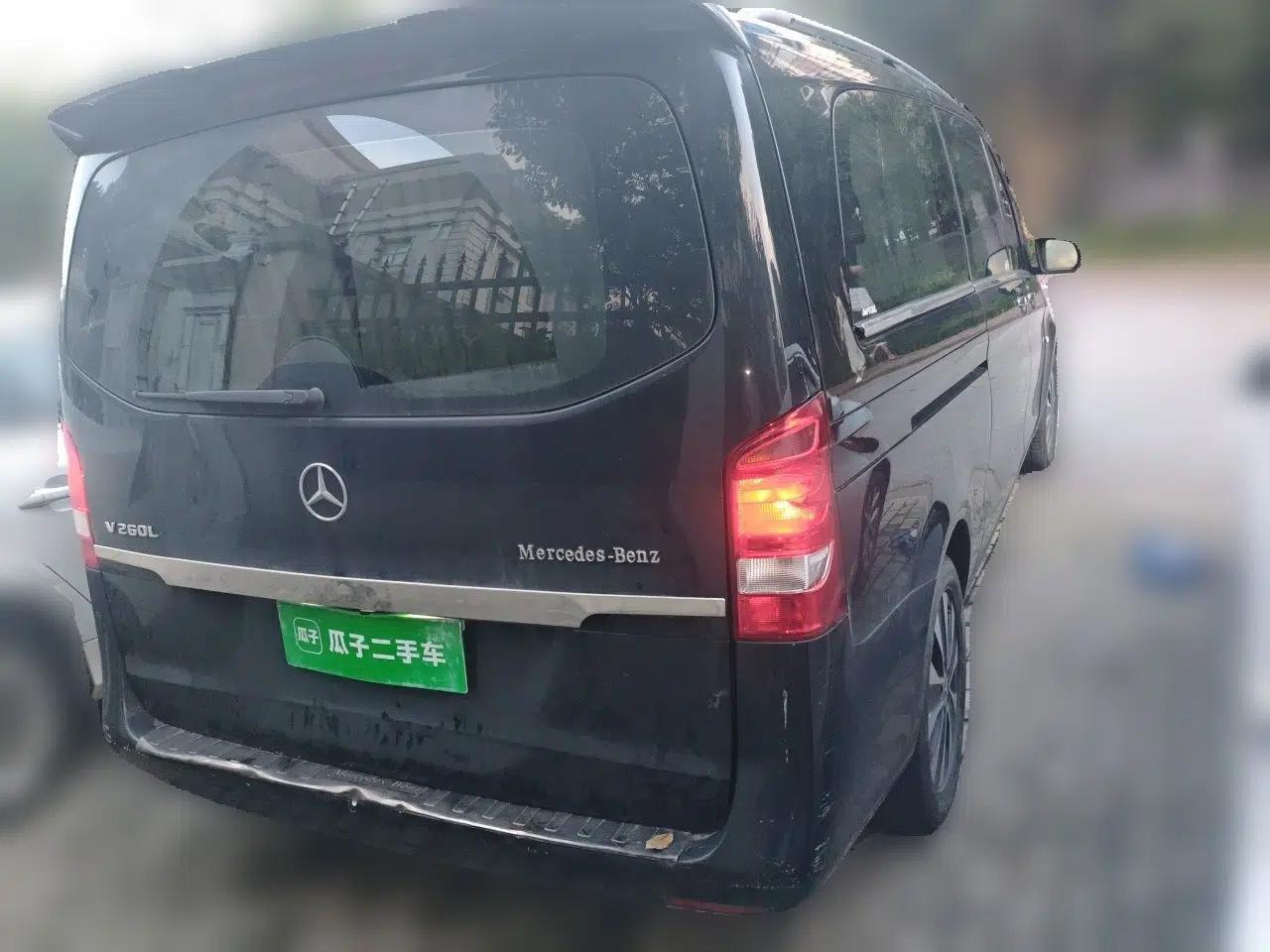 Mercedes-Benz Vito 2020 2.0T Elite Version 7 Seats — миниатюра 6