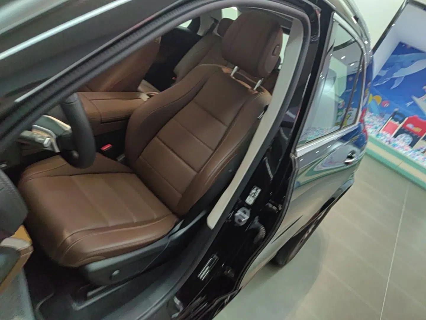 Mercedes-Benz GLE New Energy 2024 GLE 400 e 4MATIC — миниатюра 17