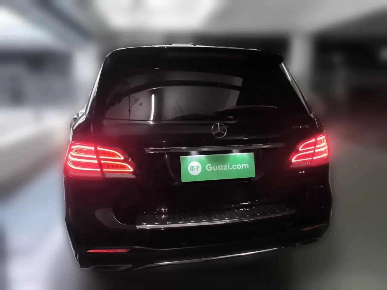 Mercedes-Benz GLE 2018 GLE 400 4MATIC Exclusive Edition — миниатюра 5