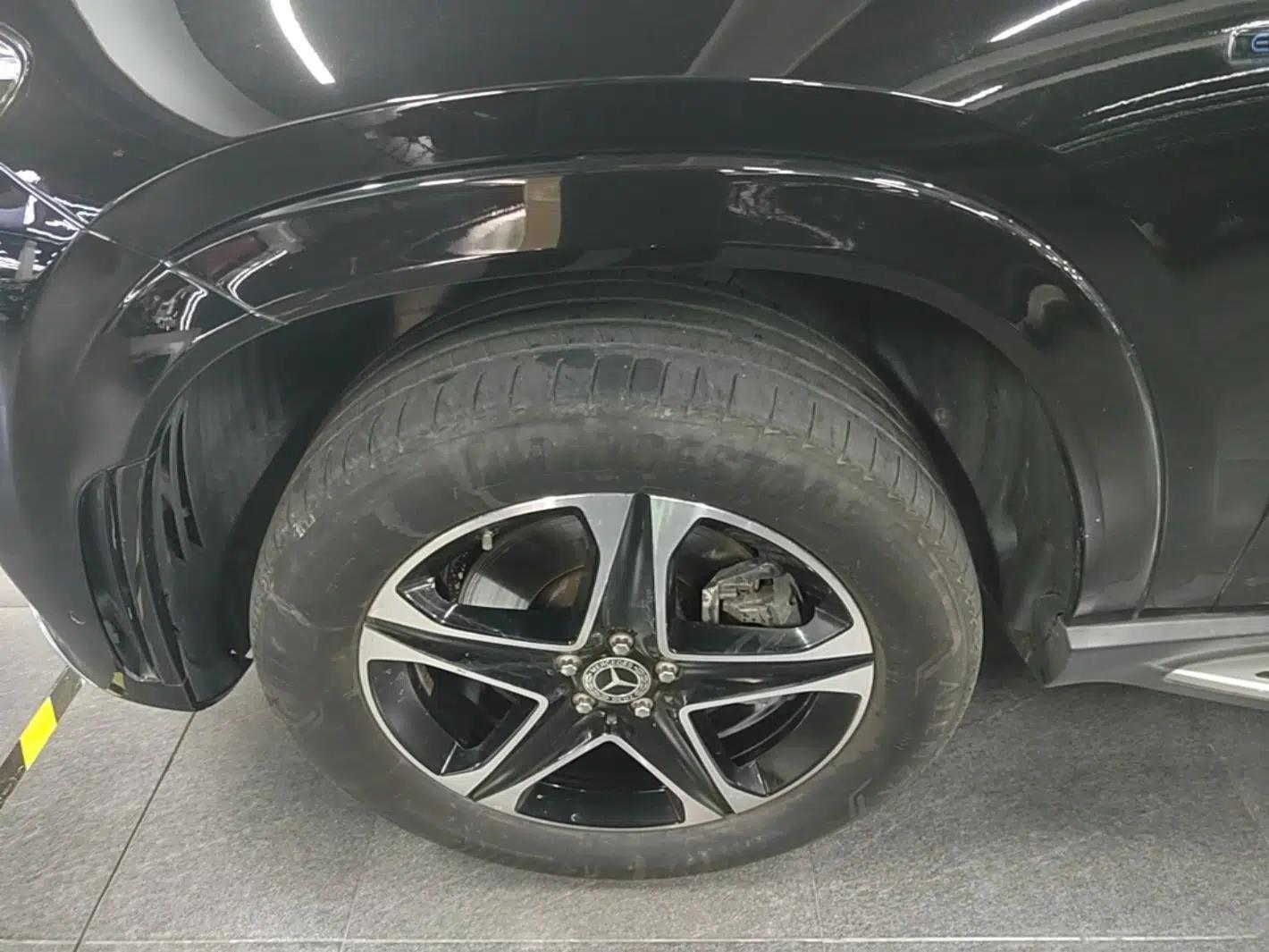 Mercedes-Benz GLE New Energy 2021 GLE 350 e 4MATIC Premium Edition — миниатюра 10