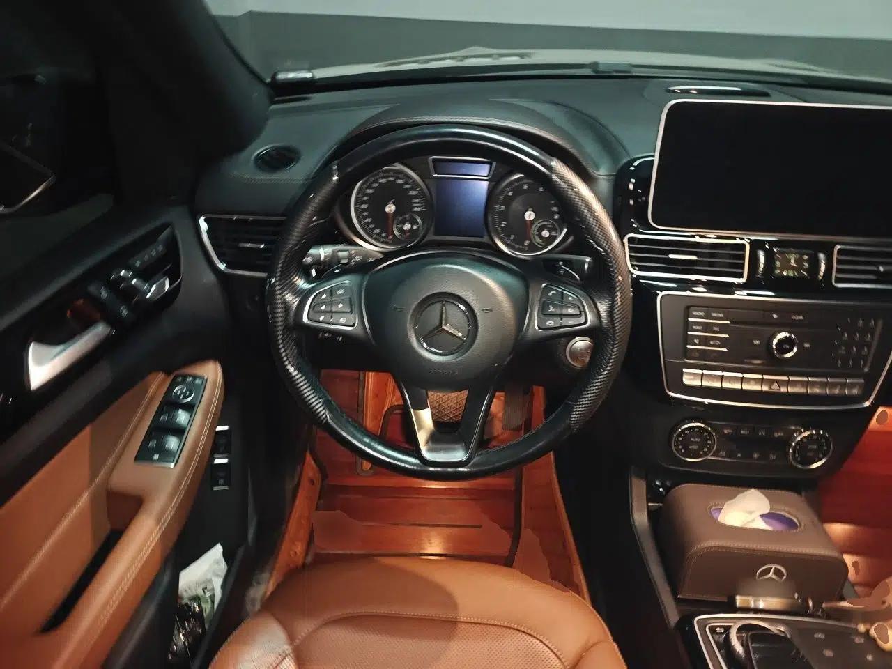 Mercedes-Benz GLE New Energy 2016 GLE 500e 4MATIC — миниатюра 10