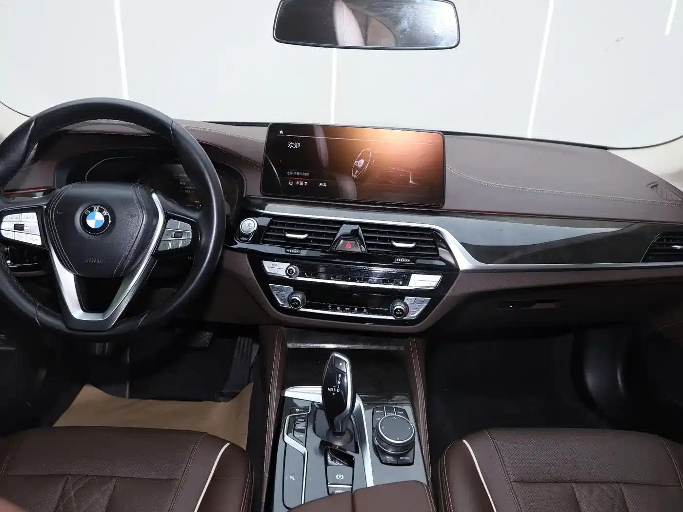 2022 BMW 5 Series Facelift 525Li Luxury Package — миниатюра 24