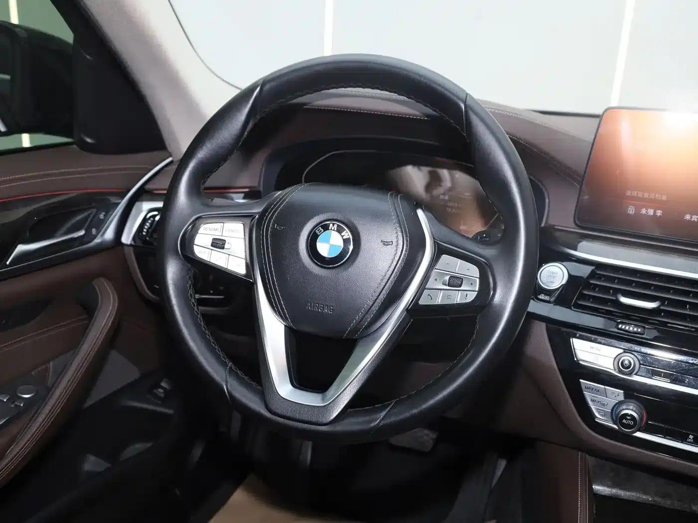 2022 BMW 5 Series Facelift 525Li Luxury Package — миниатюра 25