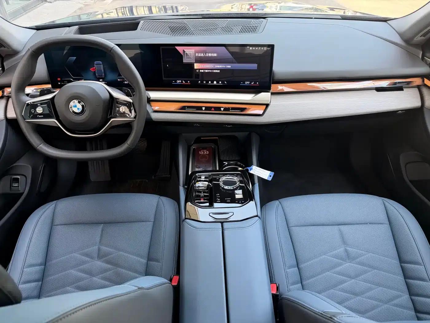 BMW 5 Series 2024 530Li Luxury Package — миниатюра 20