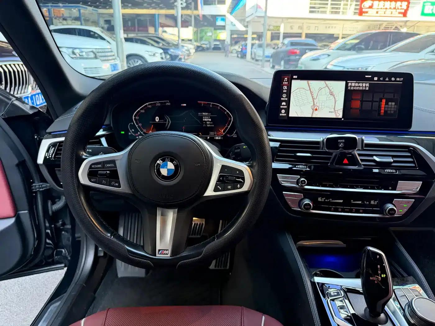 BMW 5 Series 2022 Facelift II 525Li M Sport Package — миниатюра 15