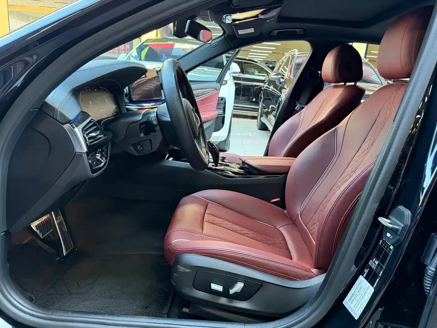 BMW 5 Series 2022 Facelift II 525Li M Sport Package — миниатюра 9