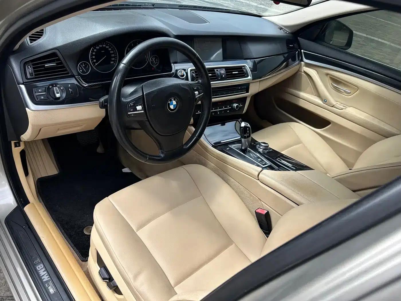 BMW 5 Series 2011 523Li Luxury — миниатюра 7