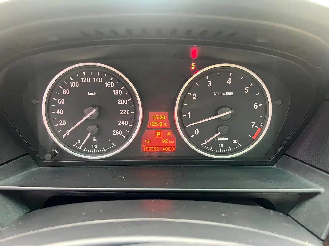 BMW 5 Series 2009 530Li Luxury — миниатюра 14