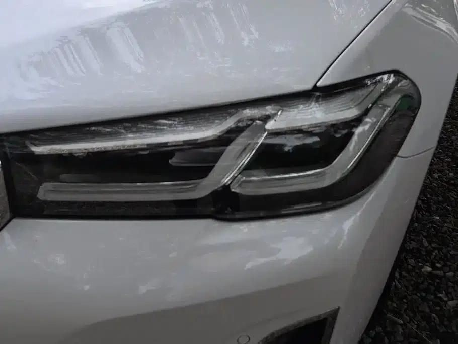 2022 BMW 5 Series 525Li Luxury Package — миниатюра 5