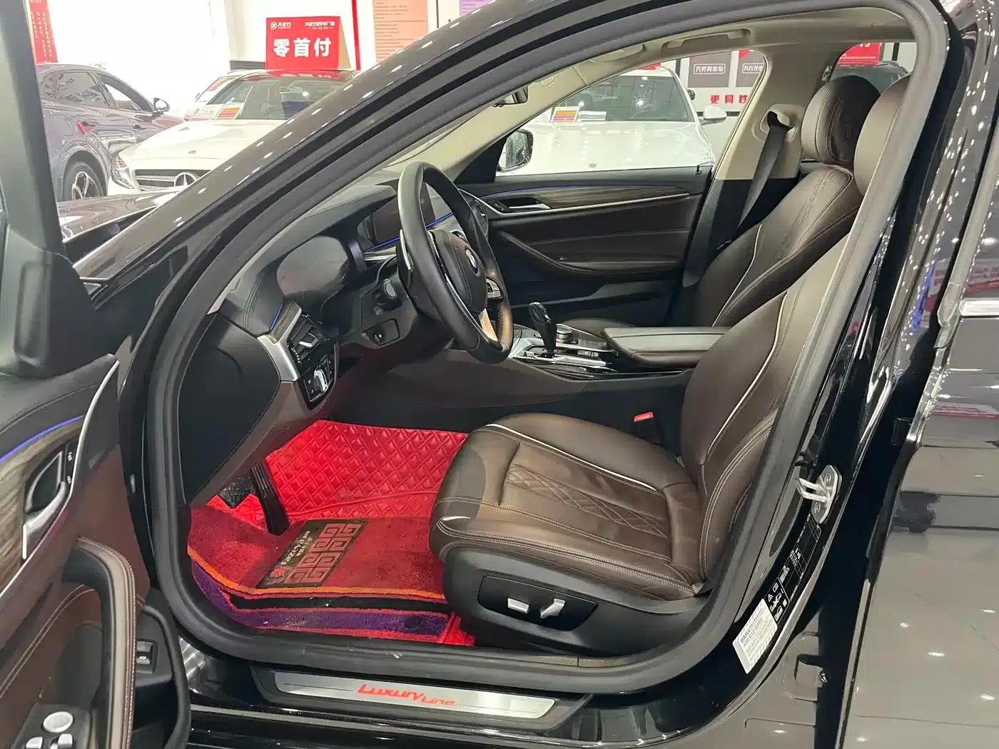 2019 BMW 5 Series 530Li xDrive Luxury Package — миниатюра 7
