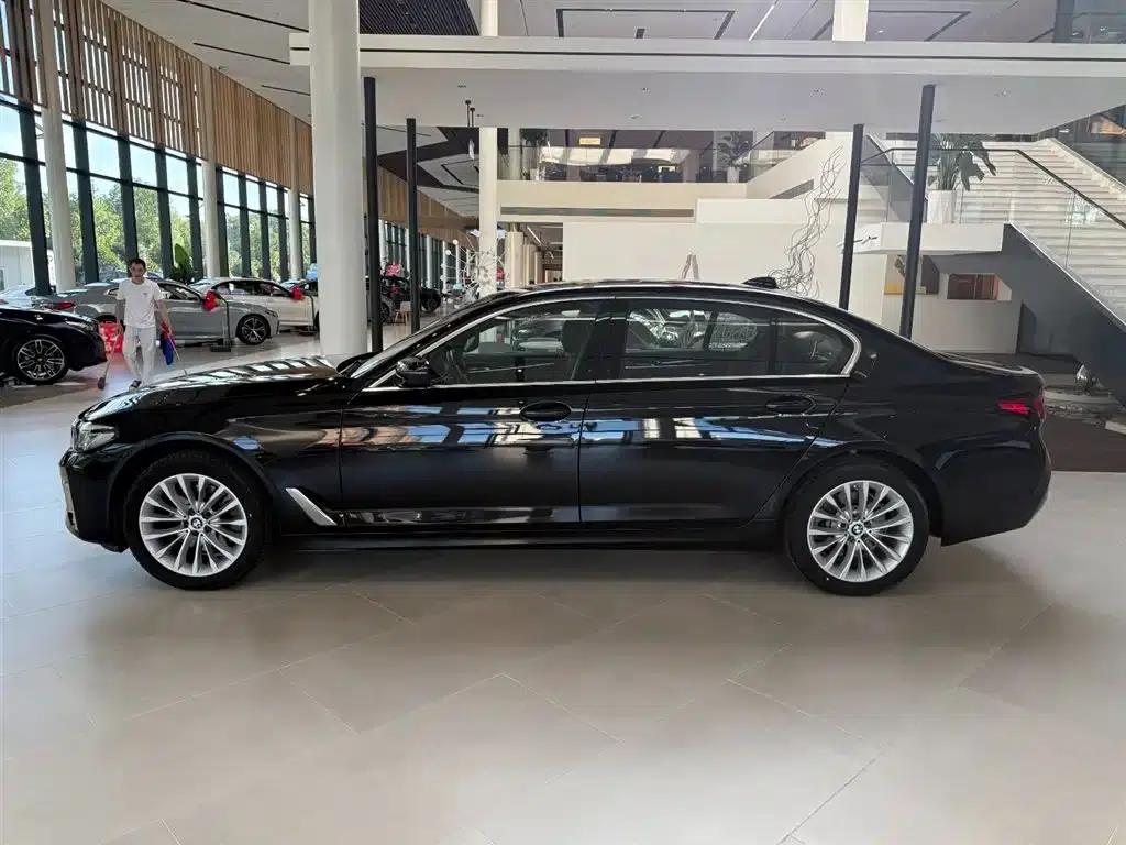 BMW 5 Series 2022 Facelift 2 525Li Luxury Package — миниатюра 6