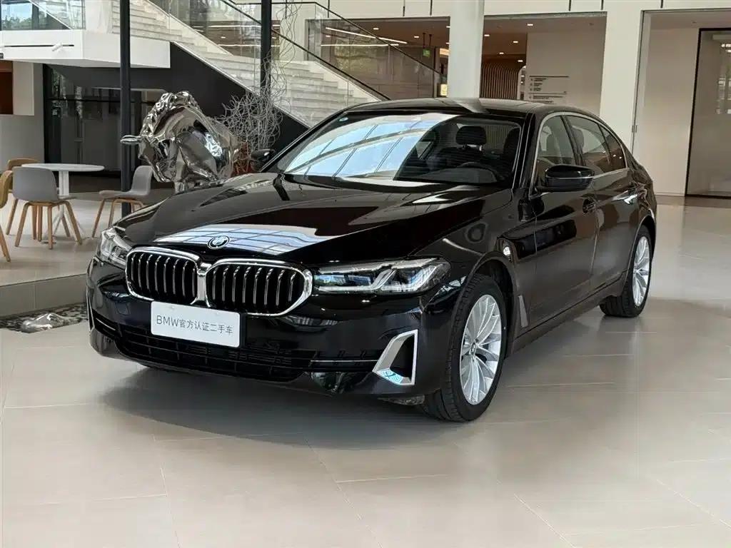 2022 BMW 5 Series Facelift 525Li Luxury Package — миниатюра 1