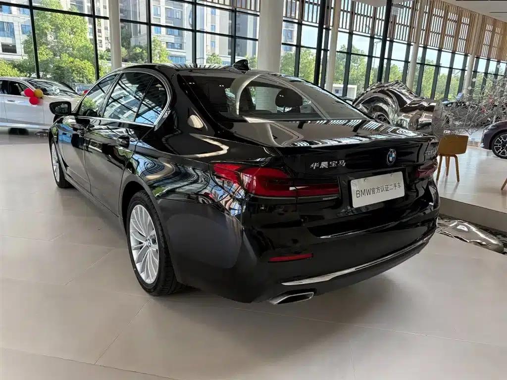 2022 BMW 5 Series Facelift 525Li Luxury Package — миниатюра 2