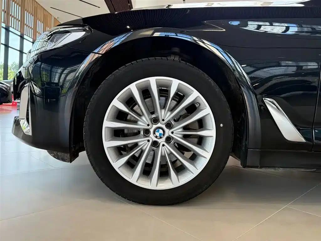 2022 BMW 5 Series Facelift 525Li Luxury Package — миниатюра 8