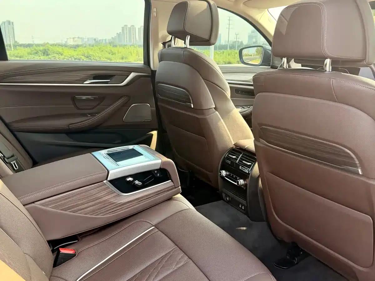 BMW 5 Series 2021 530Li Luxury Package — миниатюра 15