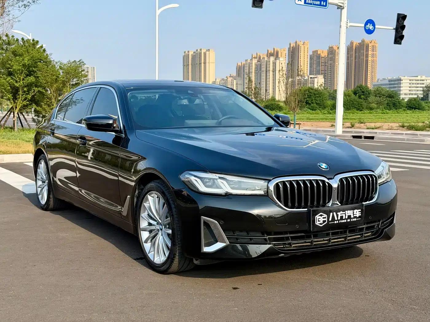 BMW 5 Series 2021 530Li Luxury Package — миниатюра 3