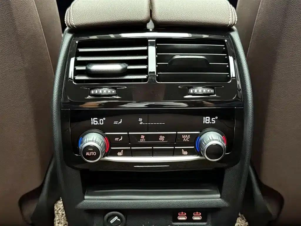 2022 BMW 5 Series Facelift 530Li xDrive Luxury Package — миниатюра 16