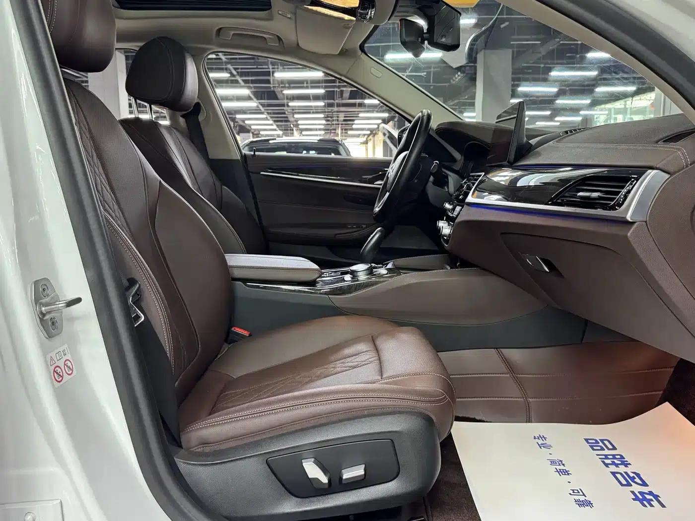 2021 BMW 5 Series Facelift 525Li Luxury Package — миниатюра 15