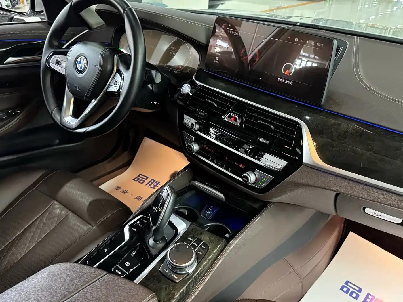 2021 BMW 5 Series Facelift 525Li Luxury Package — миниатюра 17