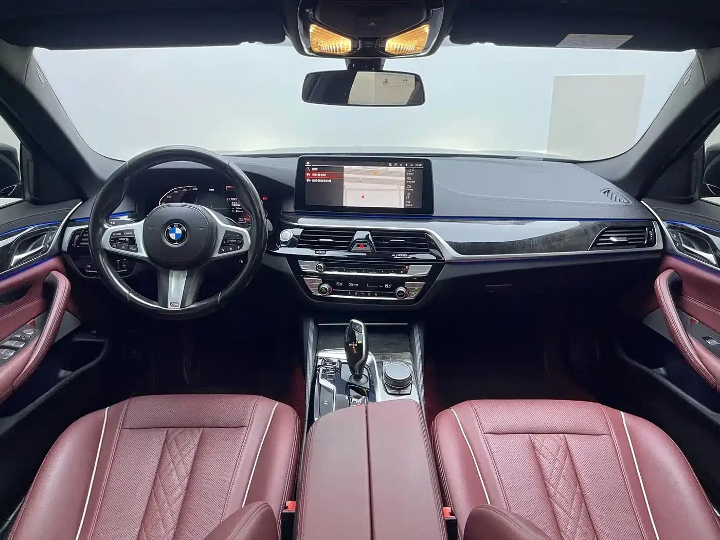 2022 BMW 5 Series 525Li M Sport Package — миниатюра 17