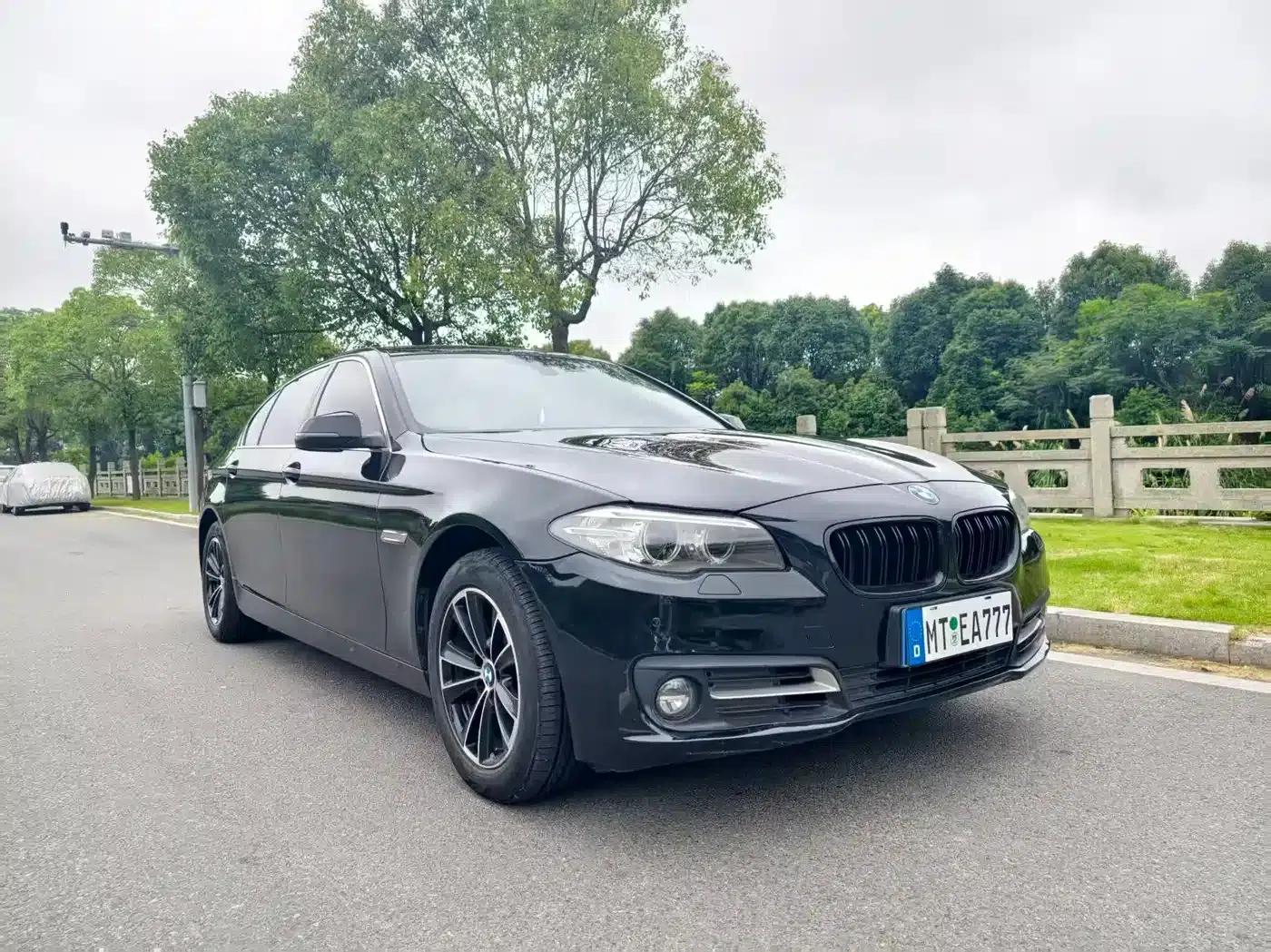 BMW 5 Series 2013 520Li Elegant Edition — миниатюра 3