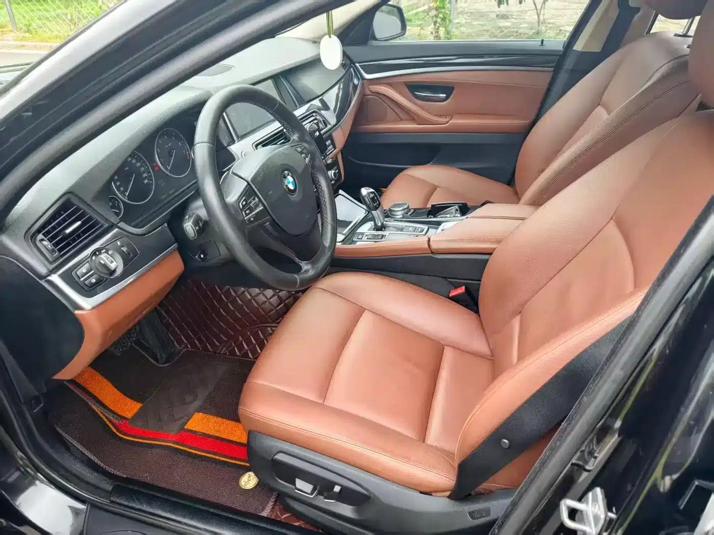 BMW 5 Series 2013 520Li Elegant Edition — миниатюра 4