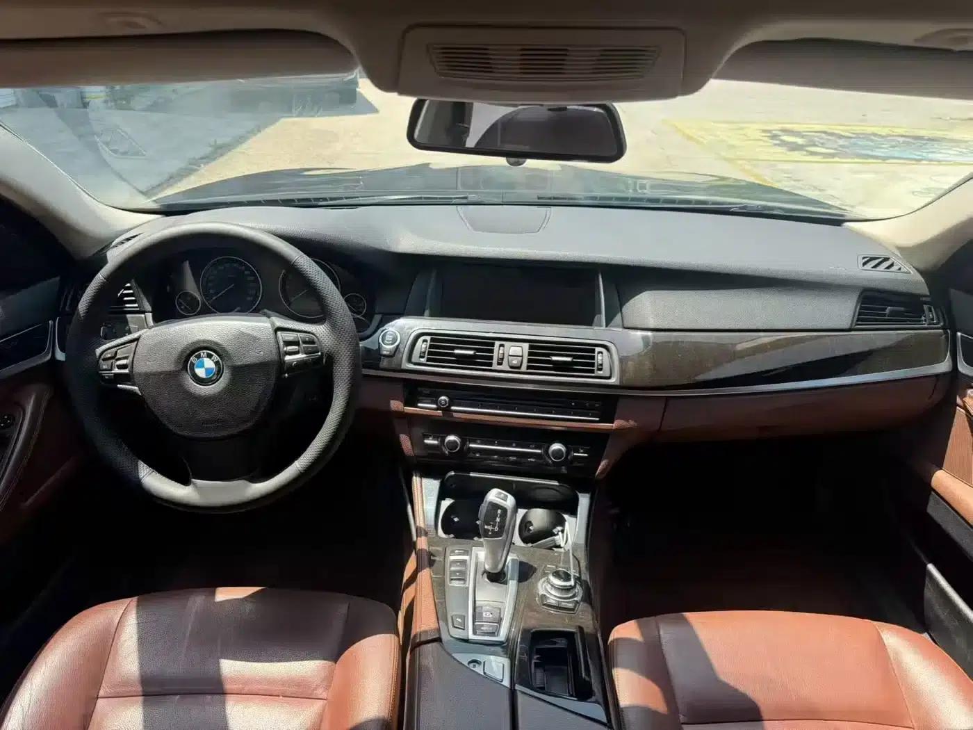 2014 BMW 5 Series 525Li Leading Edition — миниатюра 6