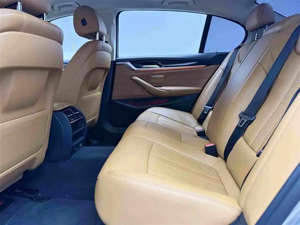 BMW 5 Series 2018 528Li Launch Special Edition — миниатюра 14