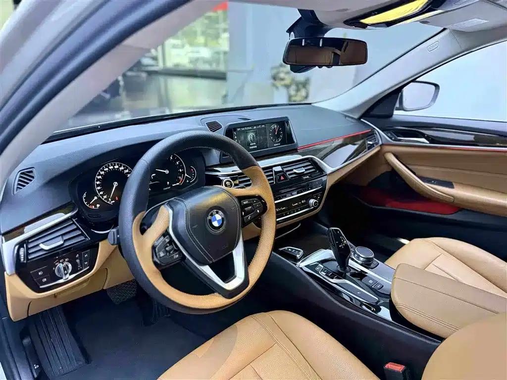 BMW 5 Series 2018 528Li Launch Special Edition — миниатюра 4