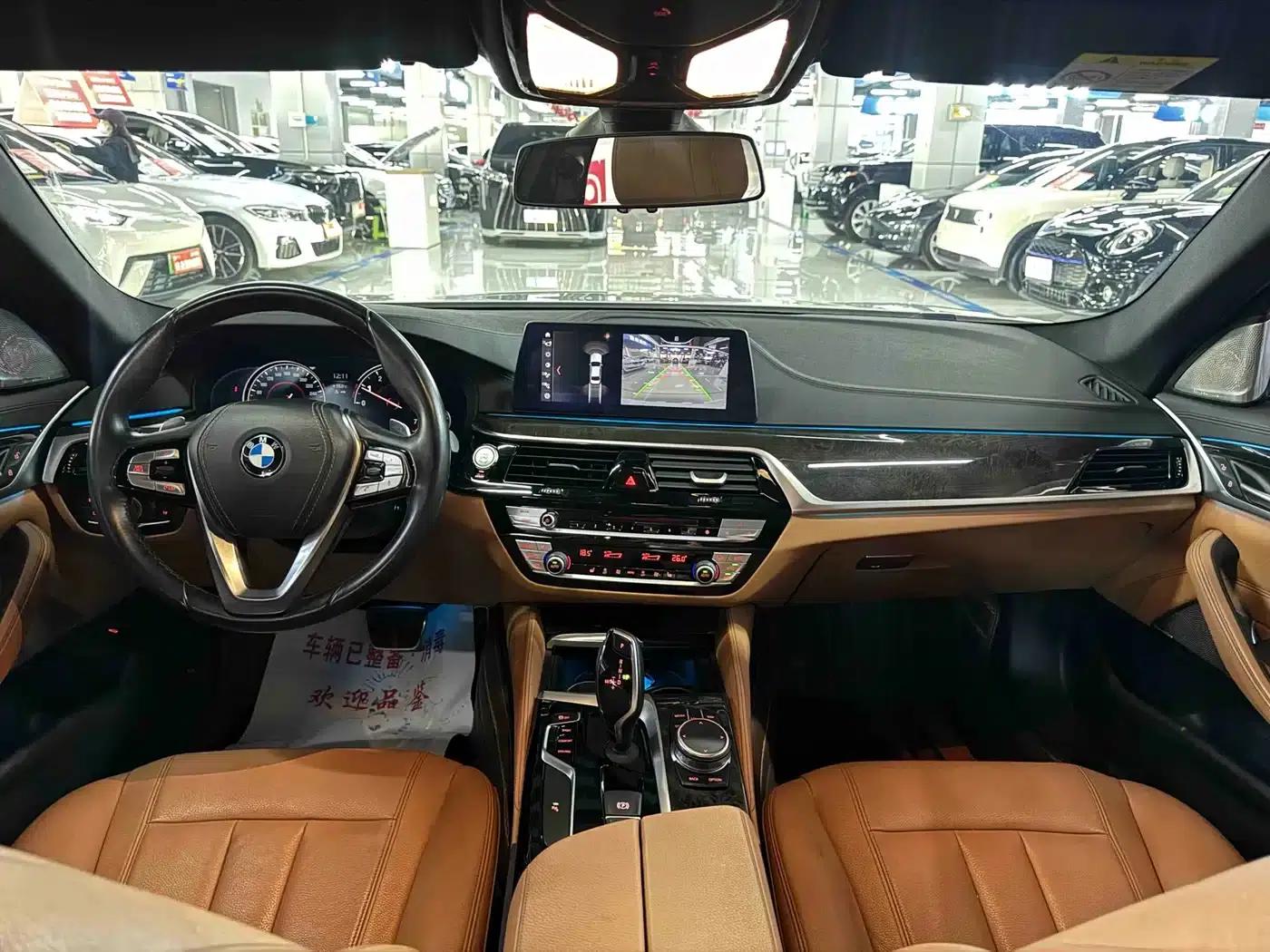 2018 BMW 5 Series Facelift 530Li Leading Edition M Sport Package — миниатюра 5