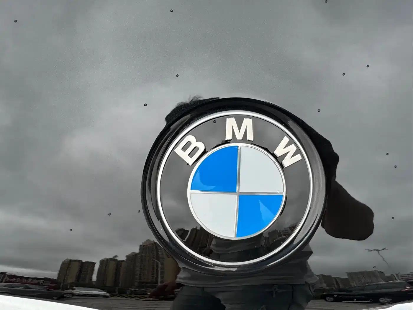 2023 BMW 5 Series Facelift 530Li Luxury M Sport Package — миниатюра 36