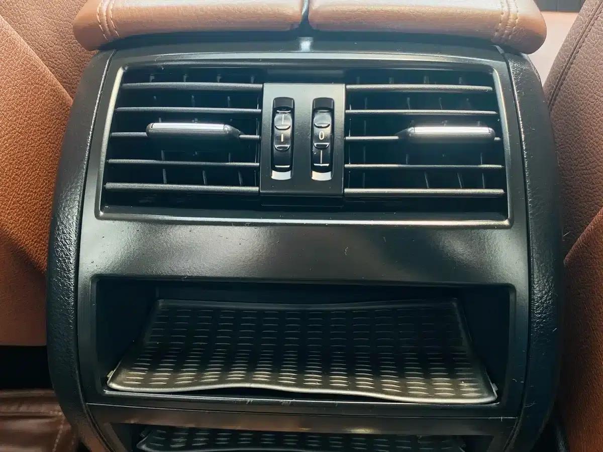 2014 BMW 5 Series 525Li Leading Edition — миниатюра 15