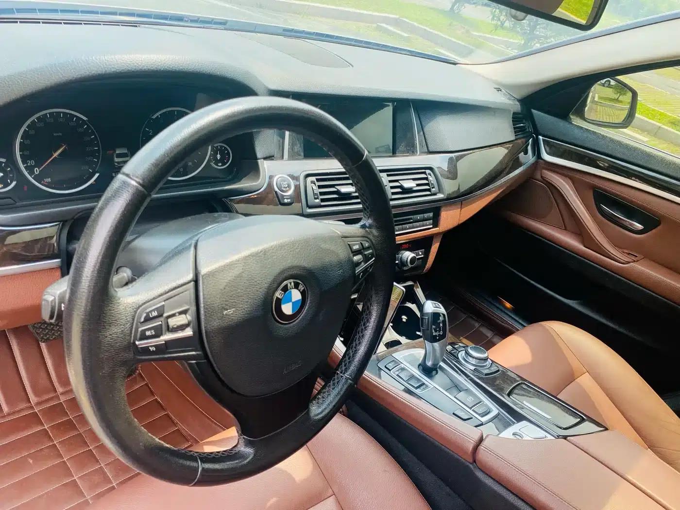 2014 BMW 5 Series 525Li Leading Edition — миниатюра 10