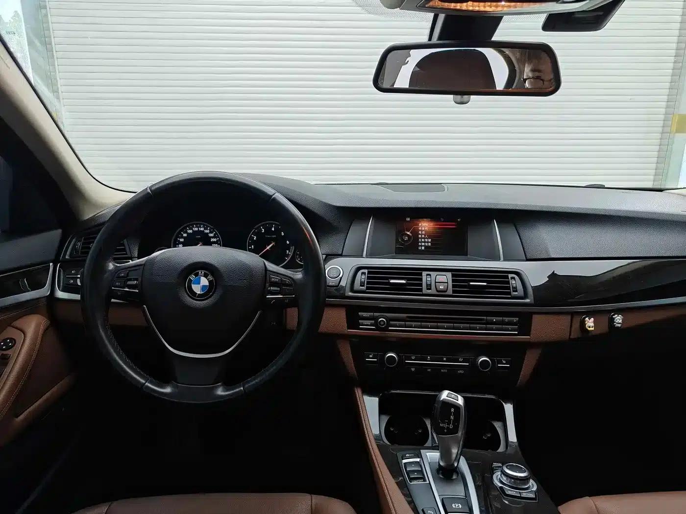 BMW 5 Series 2017 525Li Leading Edition — миниатюра 13