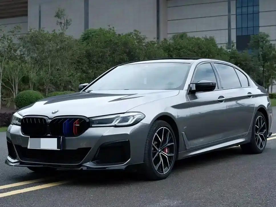 2021 BMW 5 Series 530Li Luxury M Sport Package — миниатюра 1