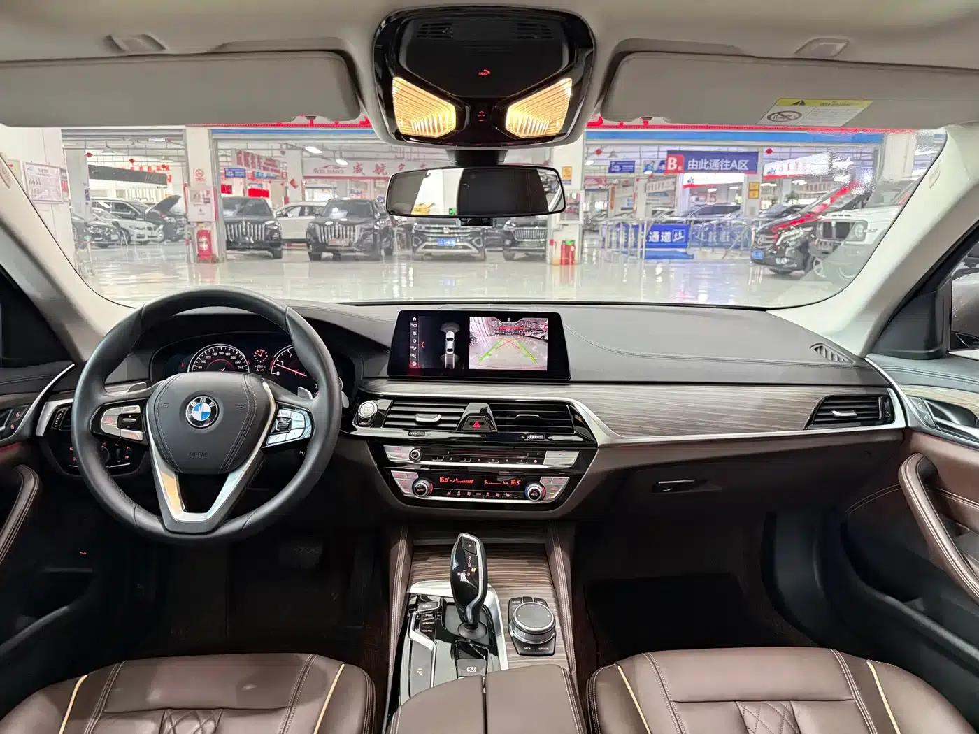 2018 BMW 5 Series Facelift 530Li xDrive Luxury Package — миниатюра 12