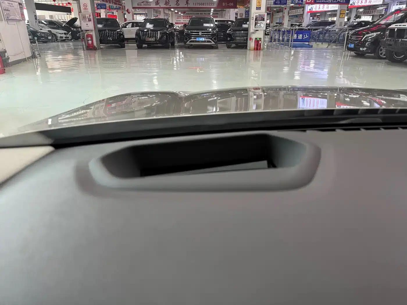 2018 BMW 5 Series Facelift 530Li xDrive Luxury Package — миниатюра 16