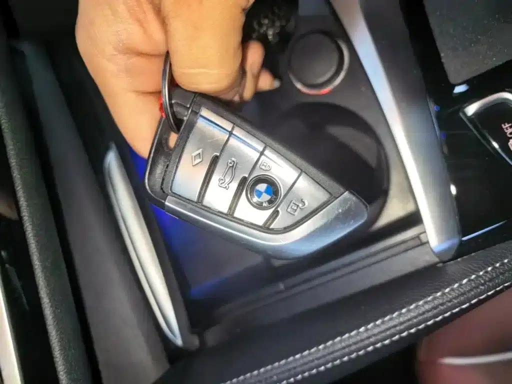 2023 BMW 5 Series 530Li Leading Edition M Sport Package — миниатюра 9