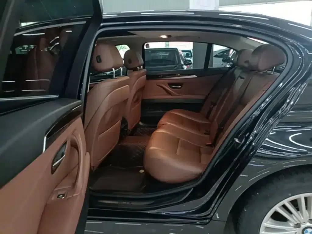 2014 BMW 5 Series 525Li Leading Edition — миниатюра 17
