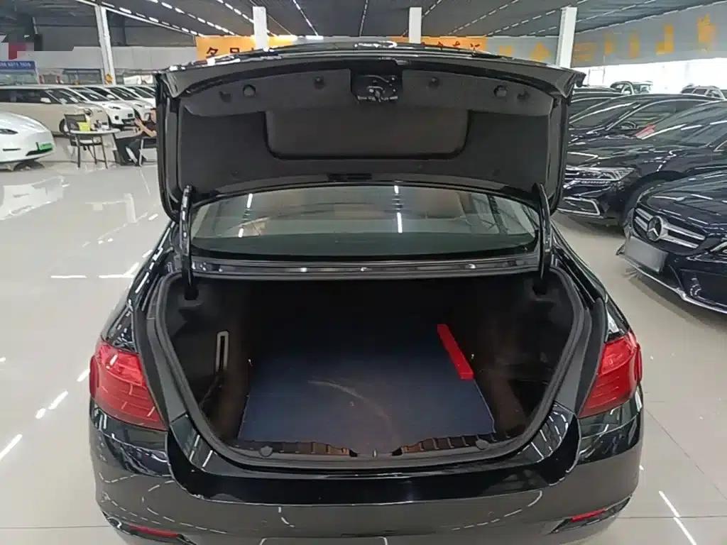 2014 BMW 5 Series 525Li Leading Edition — миниатюра 19