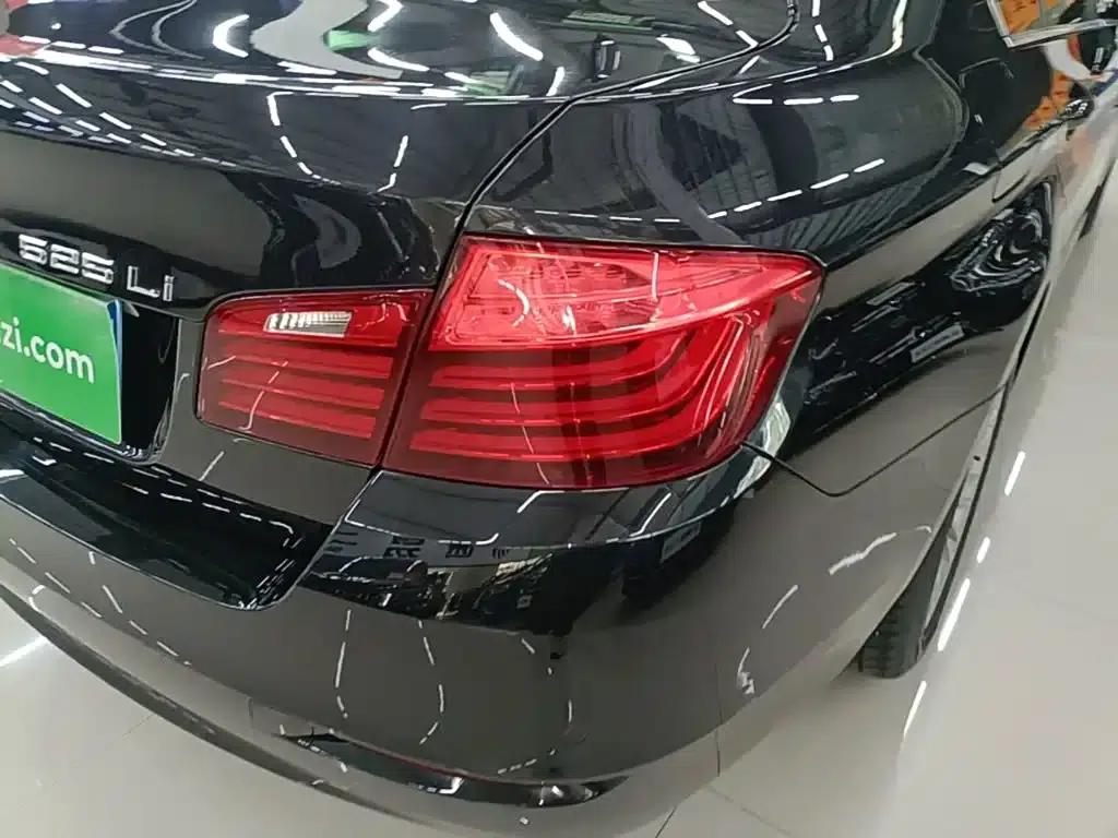 2014 BMW 5 Series 525Li Leading Edition — миниатюра 8