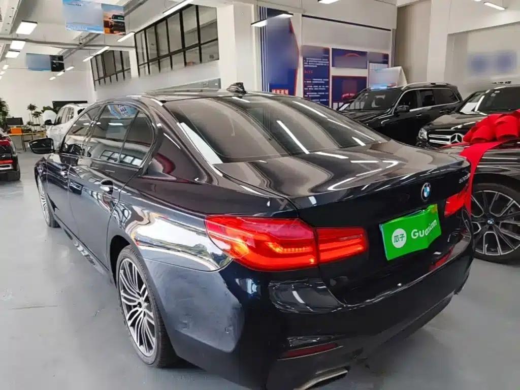 2018 BMW 5 Series 530Li Leading Edition M Sport Package — миниатюра 5