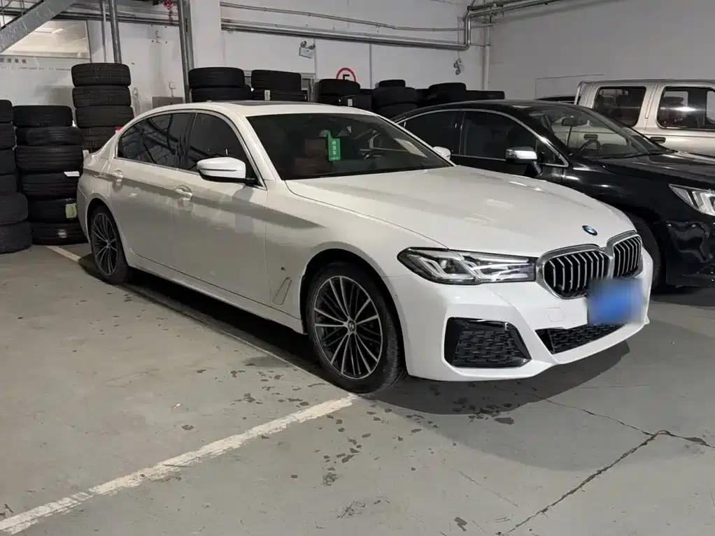 2021 BMW 5 Series 530Li xDrive M Sport Package — миниатюра 4