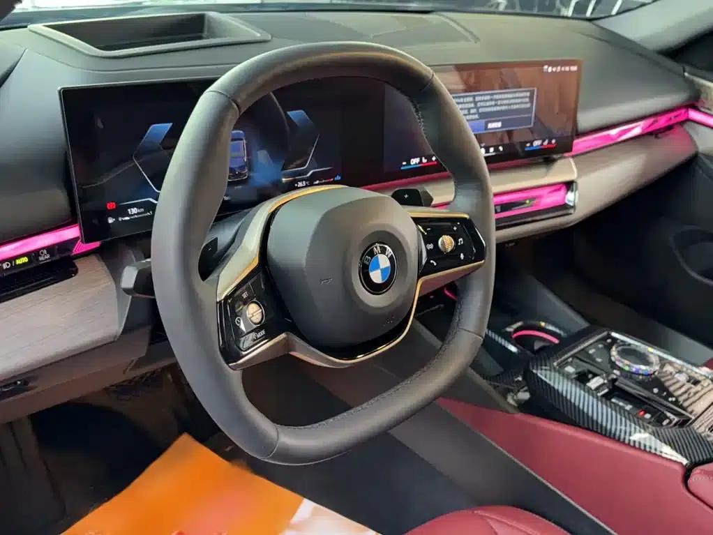 BMW 5 Series 2024 530Li Luxury Package — миниатюра 5