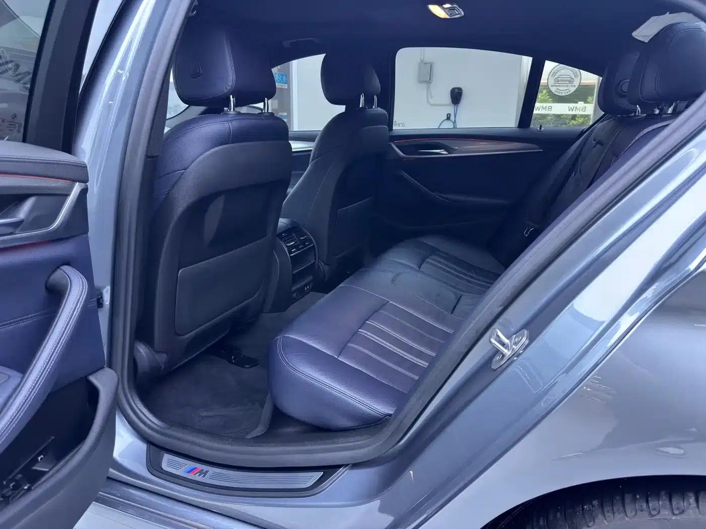 BMW 5 Series (Imported) 2020 525i M Sport Package — миниатюра 16